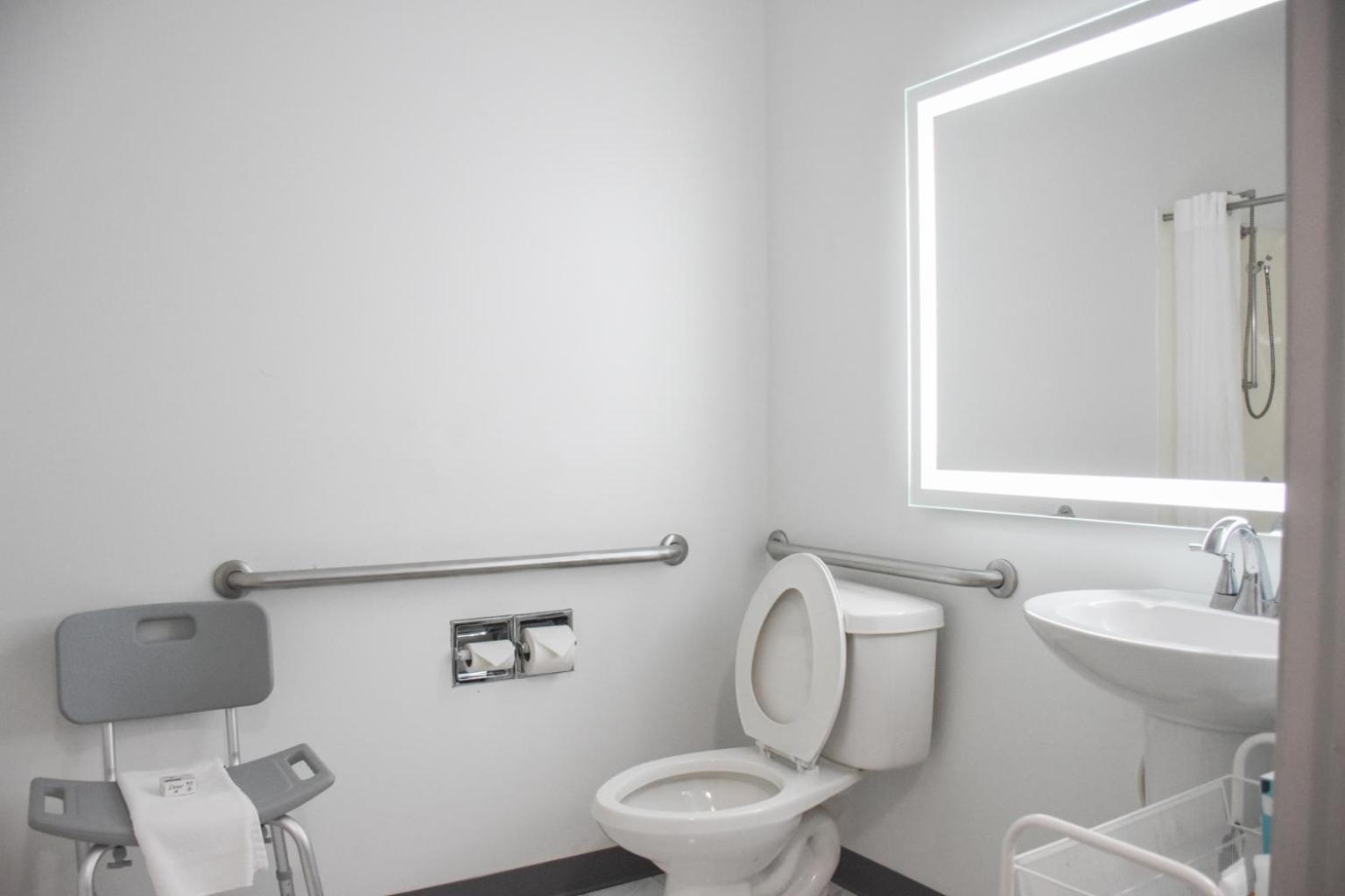 Country Inn & Suites By Radisson Bloomington-Normal West, Il מראה חיצוני תמונה