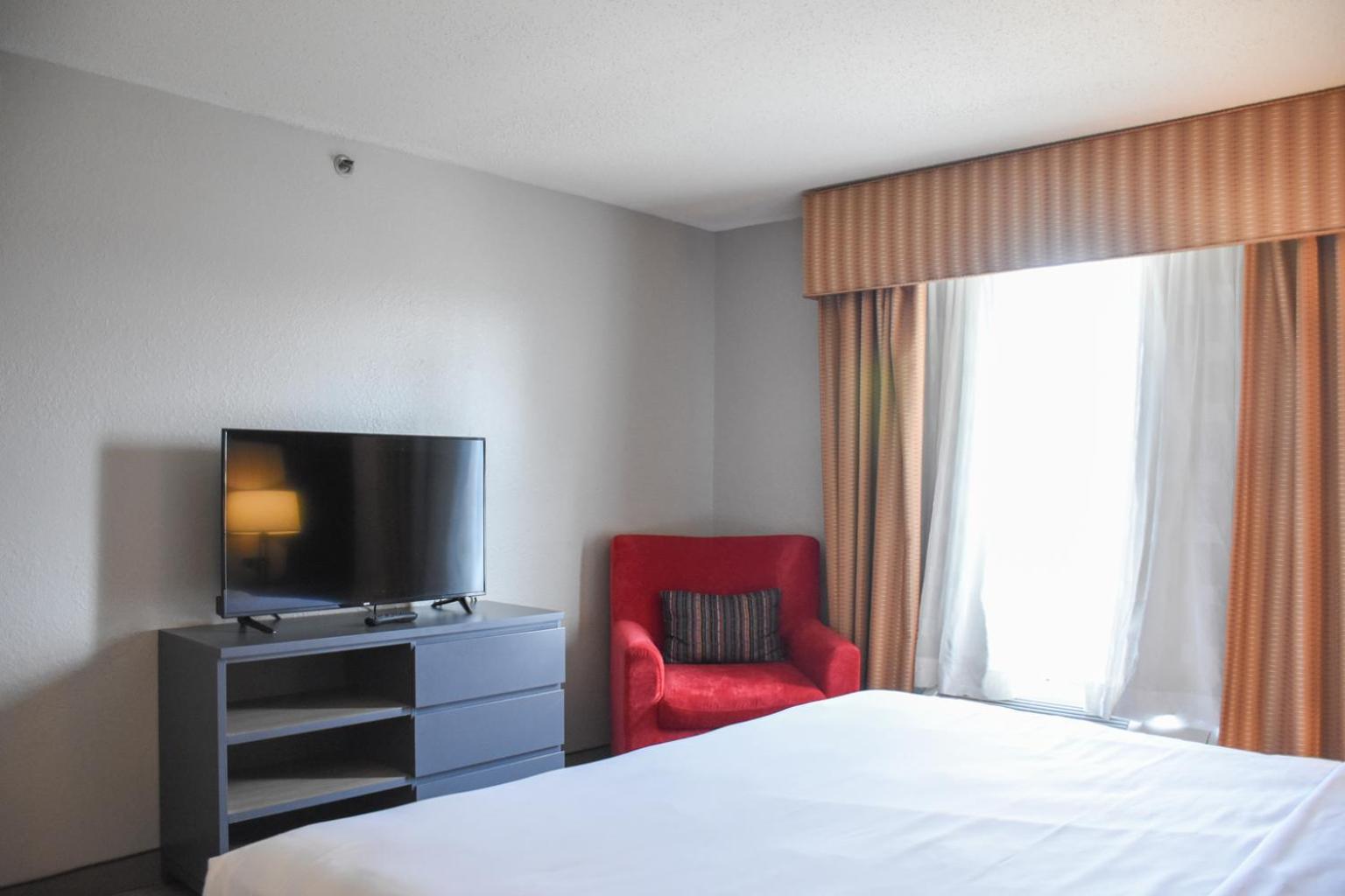Country Inn & Suites By Radisson Bloomington-Normal West, Il מראה חיצוני תמונה